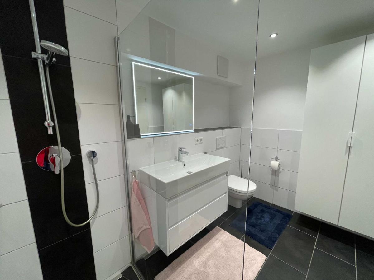Ferienwohnung Outletcity 메칭엔 외부 사진