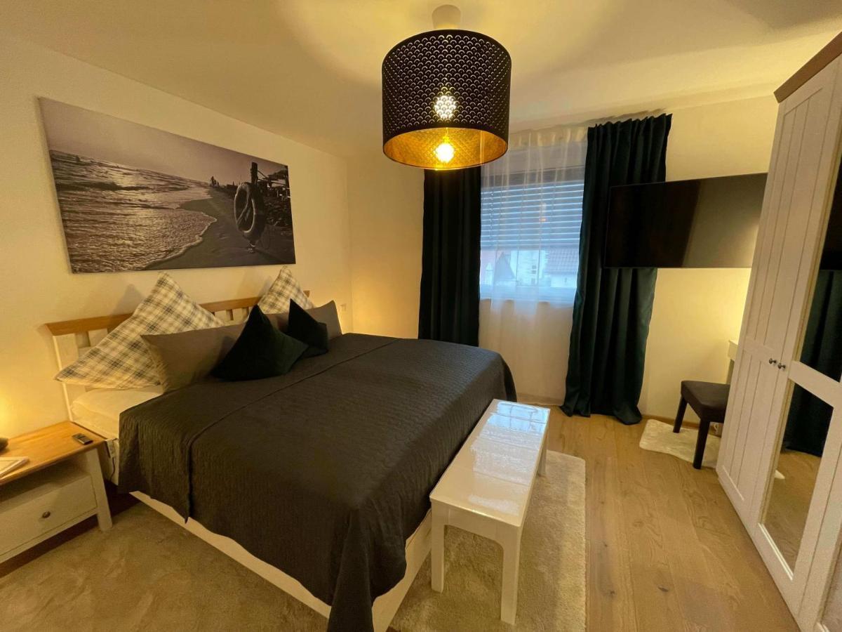 Ferienwohnung Outletcity 메칭엔 외부 사진