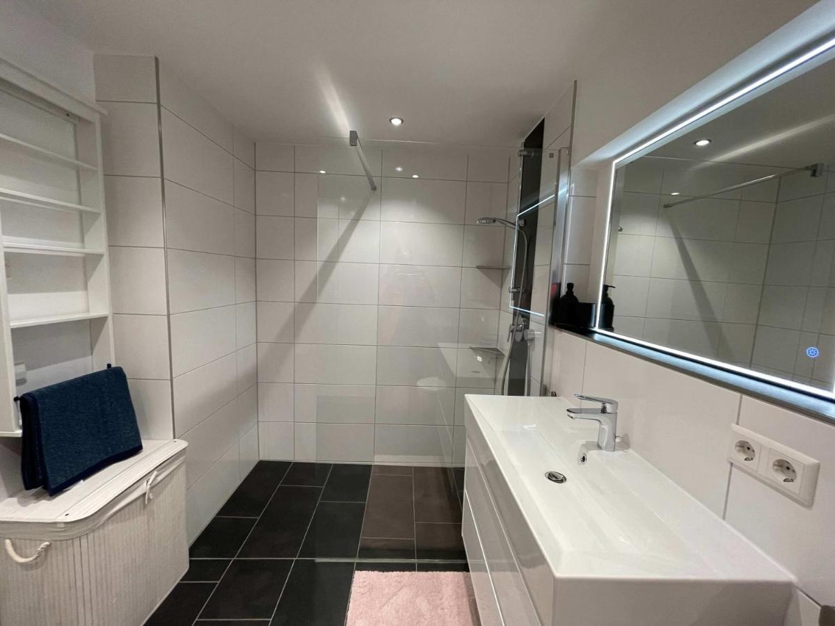 Ferienwohnung Outletcity 메칭엔 외부 사진